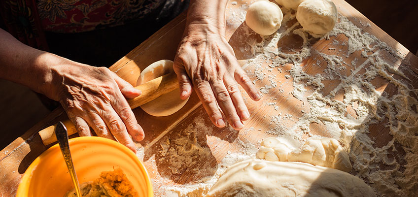 The Benefits of Cooking for Seniors