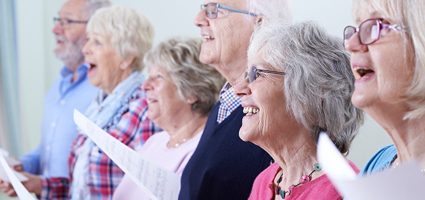 The Benefits of Music for Seniors with Dementia